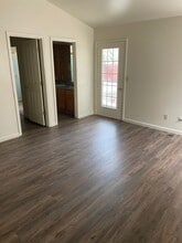 1227 Green Valley Dr in Fallon, NV - Building Photo - Building Photo