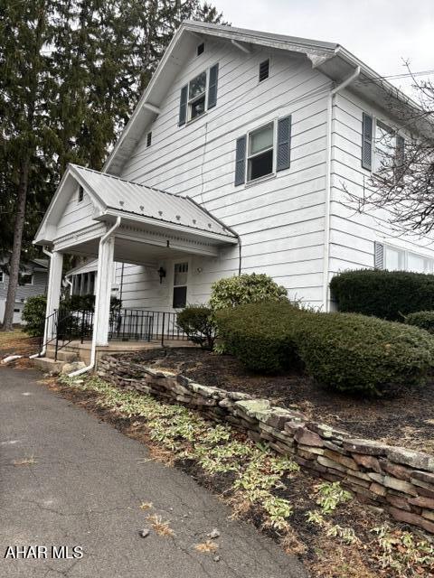 property at 2120 Pine View Dr