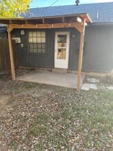 322 Spring Branch Ln in Kennedale, TX - Building Photo - Building Photo