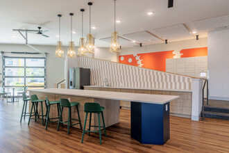 Avenida Del Sol in Denver, CO - Building Photo - Interior Photo