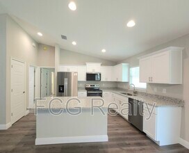 10254 N Langdon Rd in Citrus Springs, FL - Building Photo - Building Photo