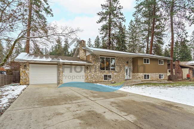 property at 4759 E Alpine Dr