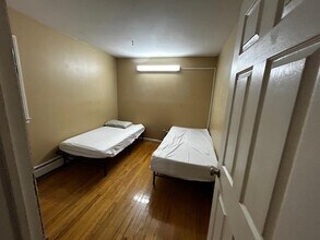 622 Liberty Ave in Jersey City, NJ - Building Photo - Building Photo