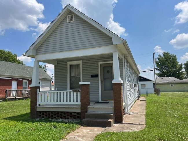 property at 910 Washington St