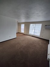 90 Wood Drive in West Milton, OH - Building Photo - Interior Photo