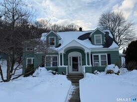 183 Melbourne St in Naugatuck, CT - Building Photo
