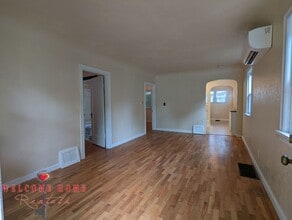 1314 Eastside St NE in Olympia, WA - Building Photo - Building Photo