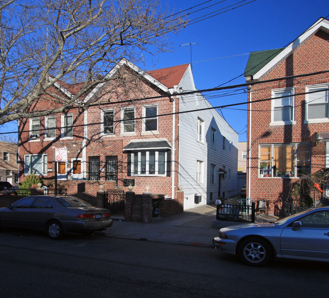 786 Saint Johns Pl in Brooklyn, NY - Foto de edificio - Building Photo