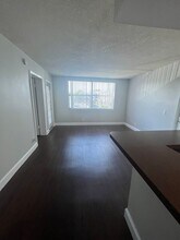 728 Executive Center Dr in West Palm Beach, FL - Building Photo - Building Photo