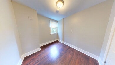 2313 Stratford Ave in Cincinnati, OH - Building Photo - Building Photo