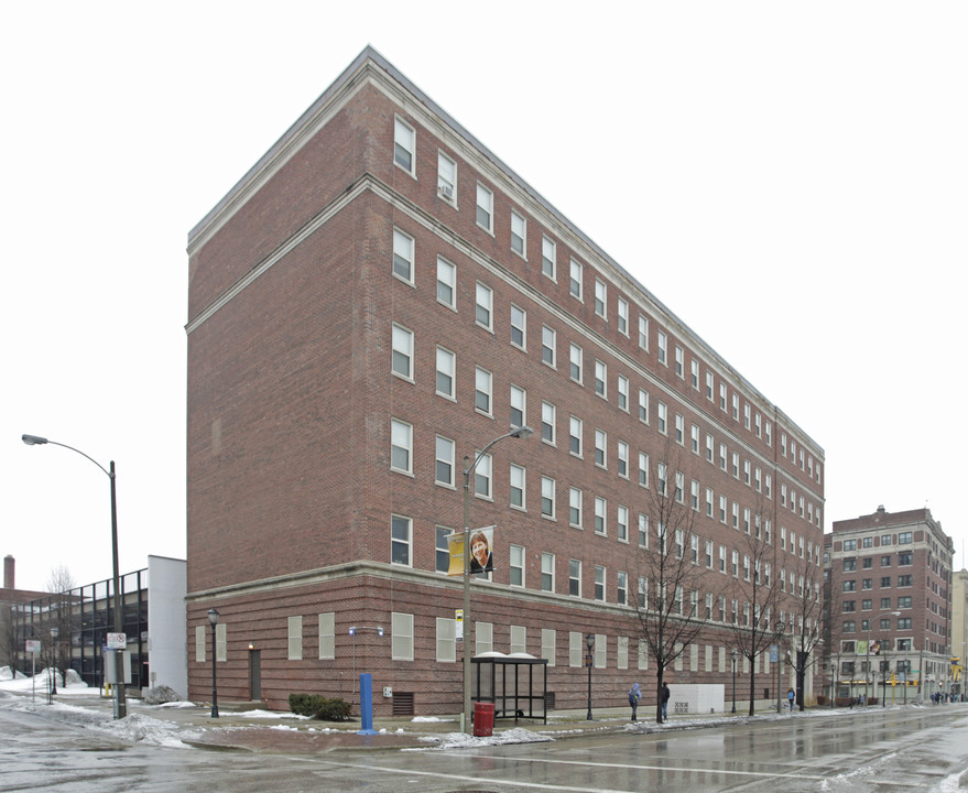 Humphrey Hall in Milwaukee, WI - Building Photo