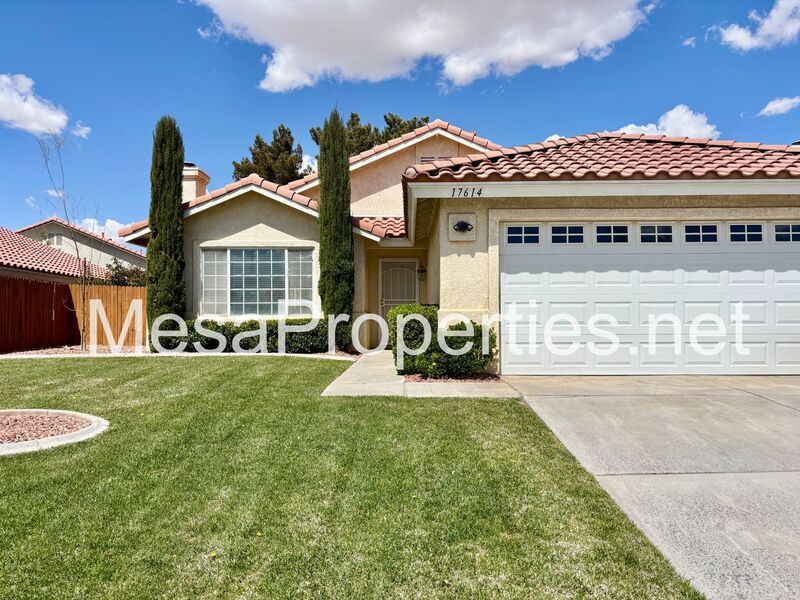17614 Landis Dr in Victorville, CA - Building Photo