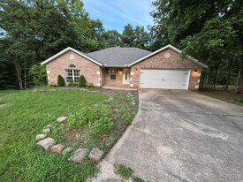 6 Hart Ln in Bella Vista, AR - Building Photo