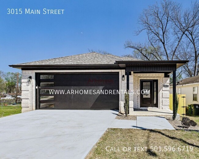 property at 3015 Main St