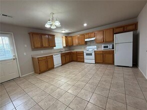 662 Appleridge Dr in Centerton, AR - Building Photo - Building Photo