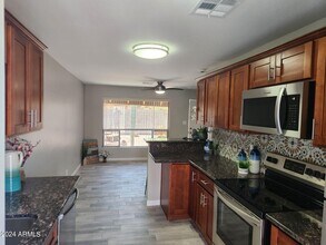 3026 E Brill St in Phoenix, AZ - Building Photo - Building Photo