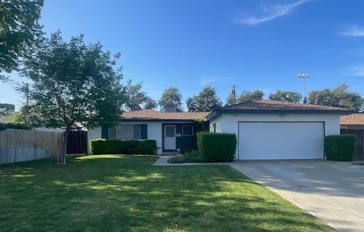 472 E Roosevelt St in Coalinga, CA - Foto de edificio