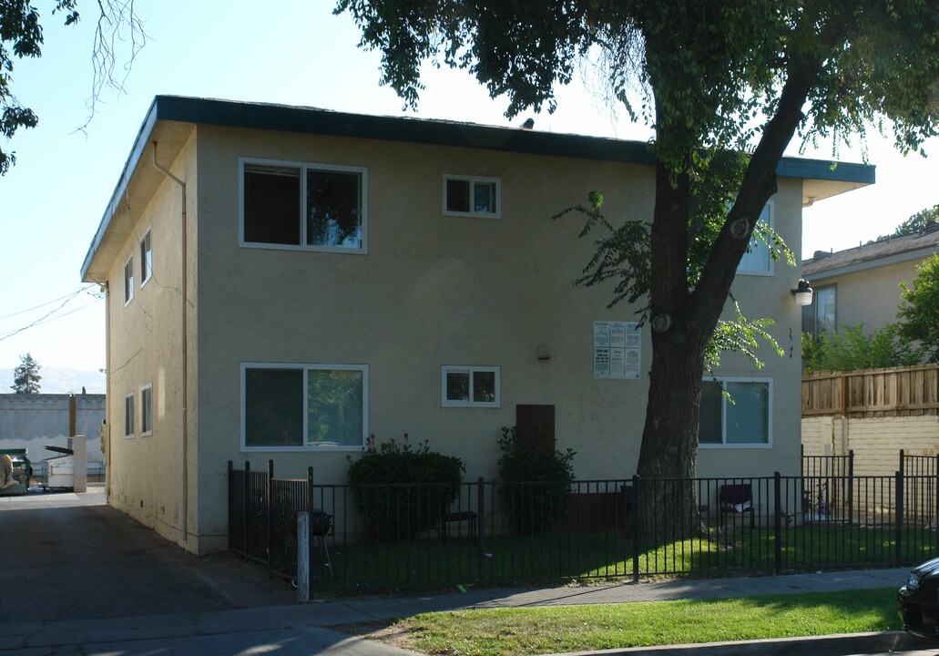 1344 Crucero Dr in San Jose, CA - Building Photo