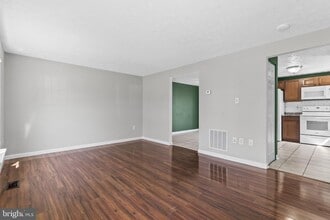 4817 Kingfisher Ct in Waldorf, MD - Building Photo - Building Photo