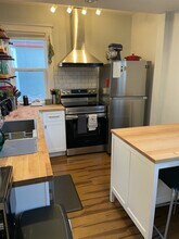 807 Lowry Ave NE, Unit 1 in Minneapolis, MN - Building Photo - Building Photo