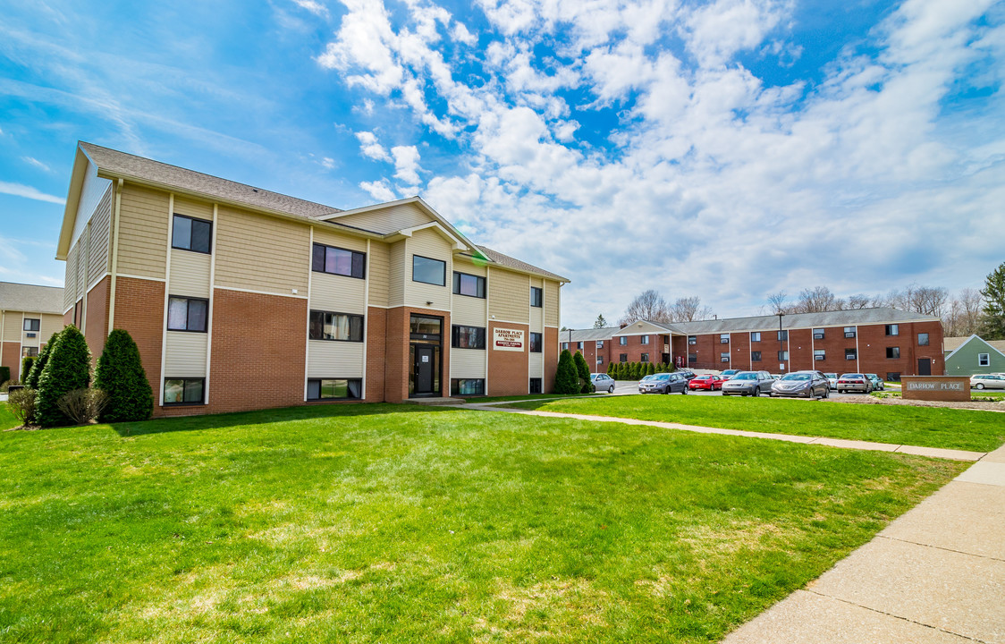 Darrow Place Apartments in Edinboro, PA - Building Photo