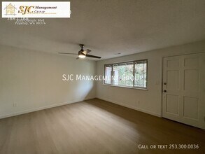 2515 Olympic Blvd in Puyallup, WA - Building Photo - Building Photo