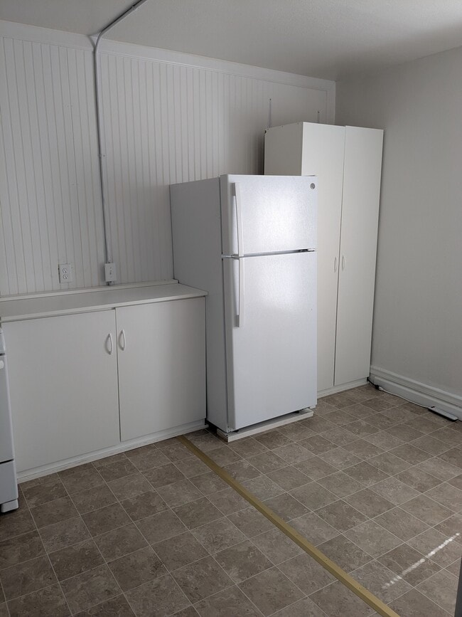 303 S 5th St, Unit 13 in Klamath Falls, OR - Building Photo - Building Photo