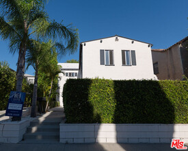 434 N Gardner St in Los Angeles, CA - Building Photo - Building Photo