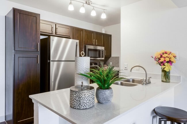 The Sycamore at Scottsdale in Scottsdale, AZ - Building Photo - Building Photo
