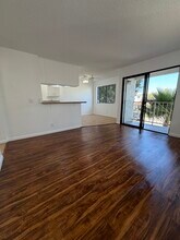 4840 W 118th St, Unit 1 in Hawthorne, CA - Foto de edificio - Building Photo