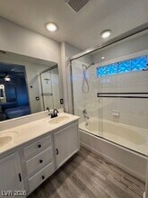 8206 Annual Ridge St in Las Vegas, NV - Building Photo - Building Photo