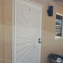 162 W Alamo St in Calipatria, CA - Building Photo