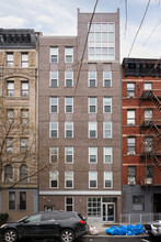 639 E 9th St in New York, NY - Building Photo - Building Photo