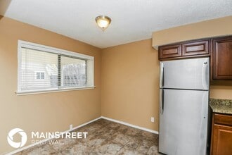 617 Park Center Blvd in Saginaw, TX - Foto de edificio - Building Photo