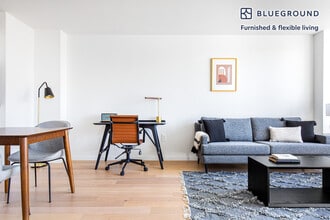 1 Union Square South-Unit -FL17-ID562 in New York, NY - Foto de edificio - Building Photo