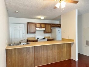 115 Austin Stone Dr in Duncanville, TX - Building Photo - Building Photo