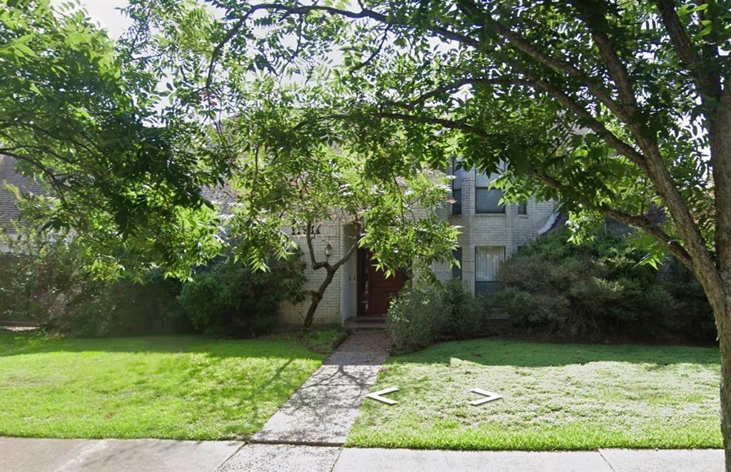 11911 Dandelion Ln in Houston, TX - Building Photo