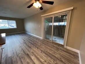 1205 F St in Reedley, CA - Building Photo - Building Photo