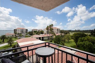 6210 Sun Blvd in St. Petersburg, FL - Building Photo