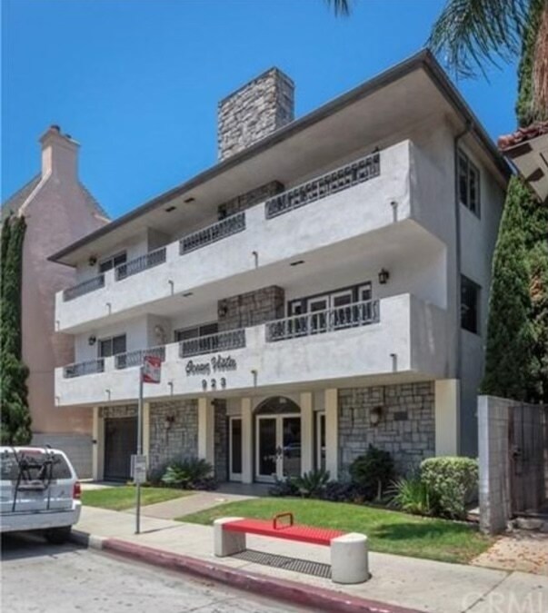 923 E Ocean Blvd Rentals in Long Beach, CA