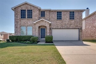 3620 Lipizzan Dr in Denton, TX - Building Photo