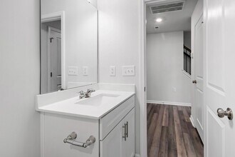 108 Asher Ct in Durham, NC - Building Photo - Building Photo