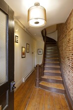 237 Northampton St, Unit 1 in Boston, MA - Building Photo - Building Photo