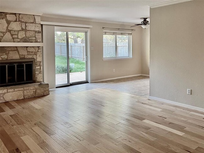 11607 Barrington Way in Austin, TX - Building Photo - Building Photo