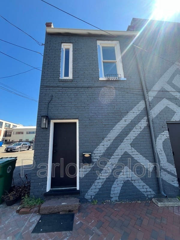 2200 E Main St in Richmond, VA - Building Photo - Building Photo