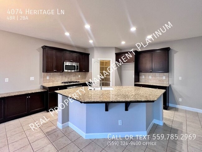 4074 Heritage Ln in Clovis, CA - Building Photo - Building Photo