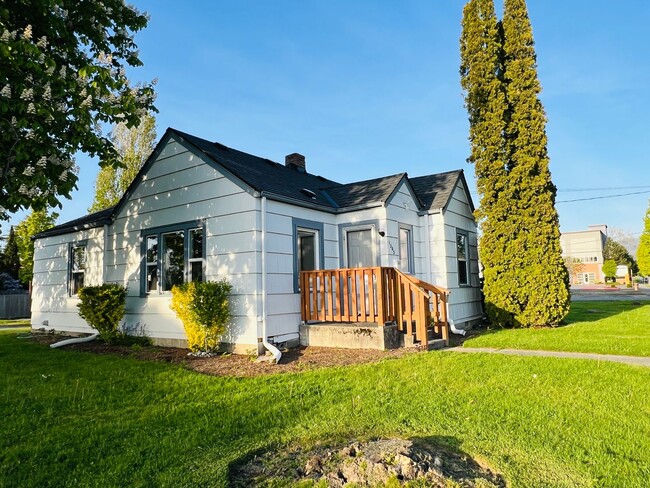 property at 1303 E Broadway