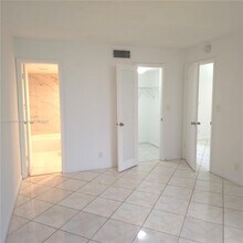 3000 NW 48th Terrace in Lauderdale Lakes, FL - Building Photo - Building Photo