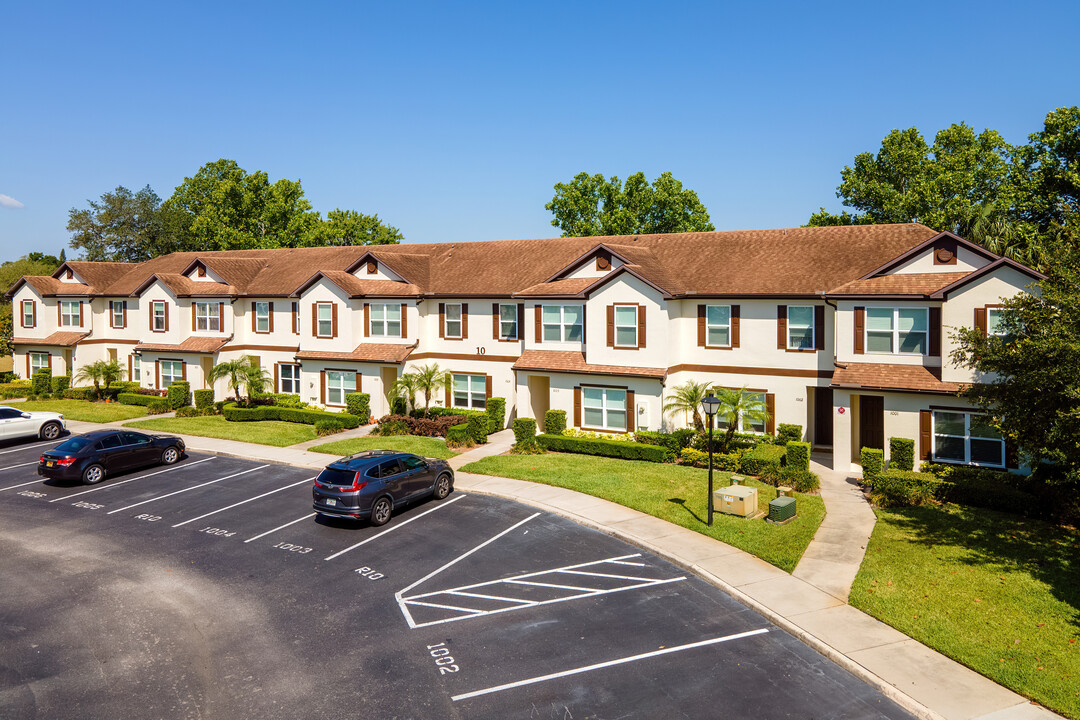 Tuscany Place in Winter Springs, FL - Building Photo