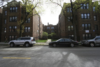 3507 N. Racine Avenue Apartments in Chicago, IL - Building Photo - Building Photo